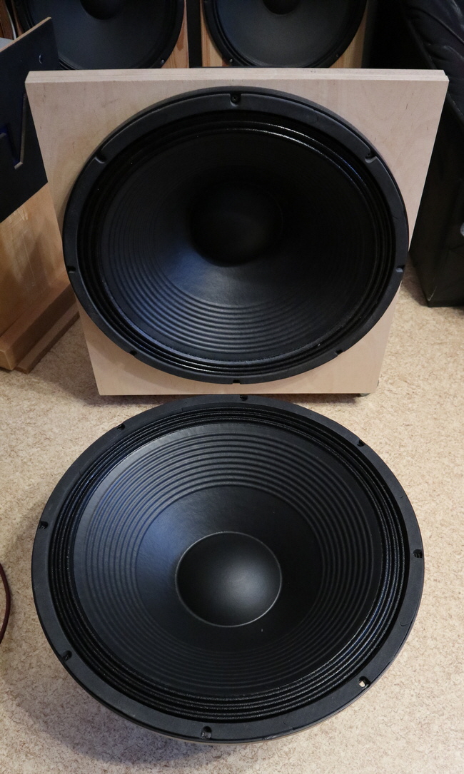 Doppel 21 Zoll Dipol Subwoofer test