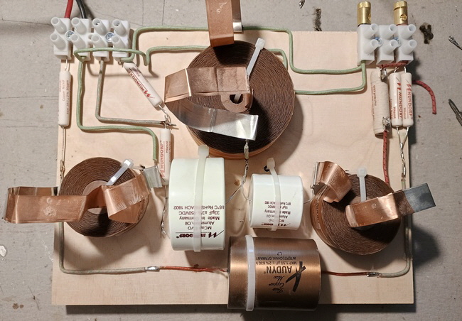 Electro-Voice-Sentry-3-Frequenzweichen-Jantzen-Audio-WaxCoil-Mundorf
